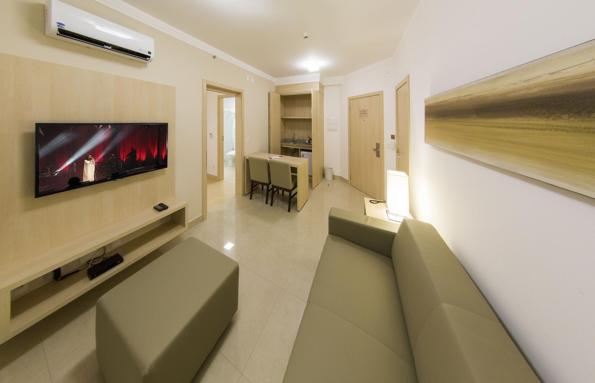 Hotel Mont Blanc Premium Ribeirão Preto Kültér fotó A typical apartment at the complex