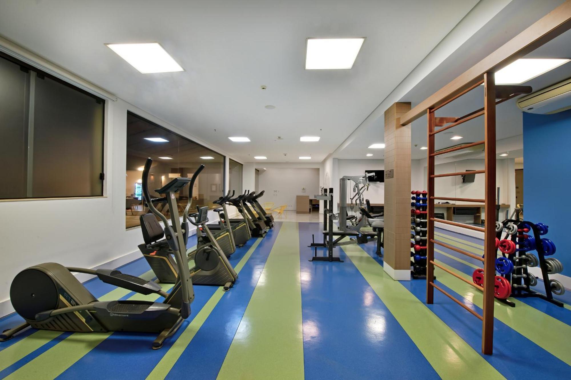 Hotel Mont Blanc Premium Ribeirão Preto Kültér fotó The gym at the hotel