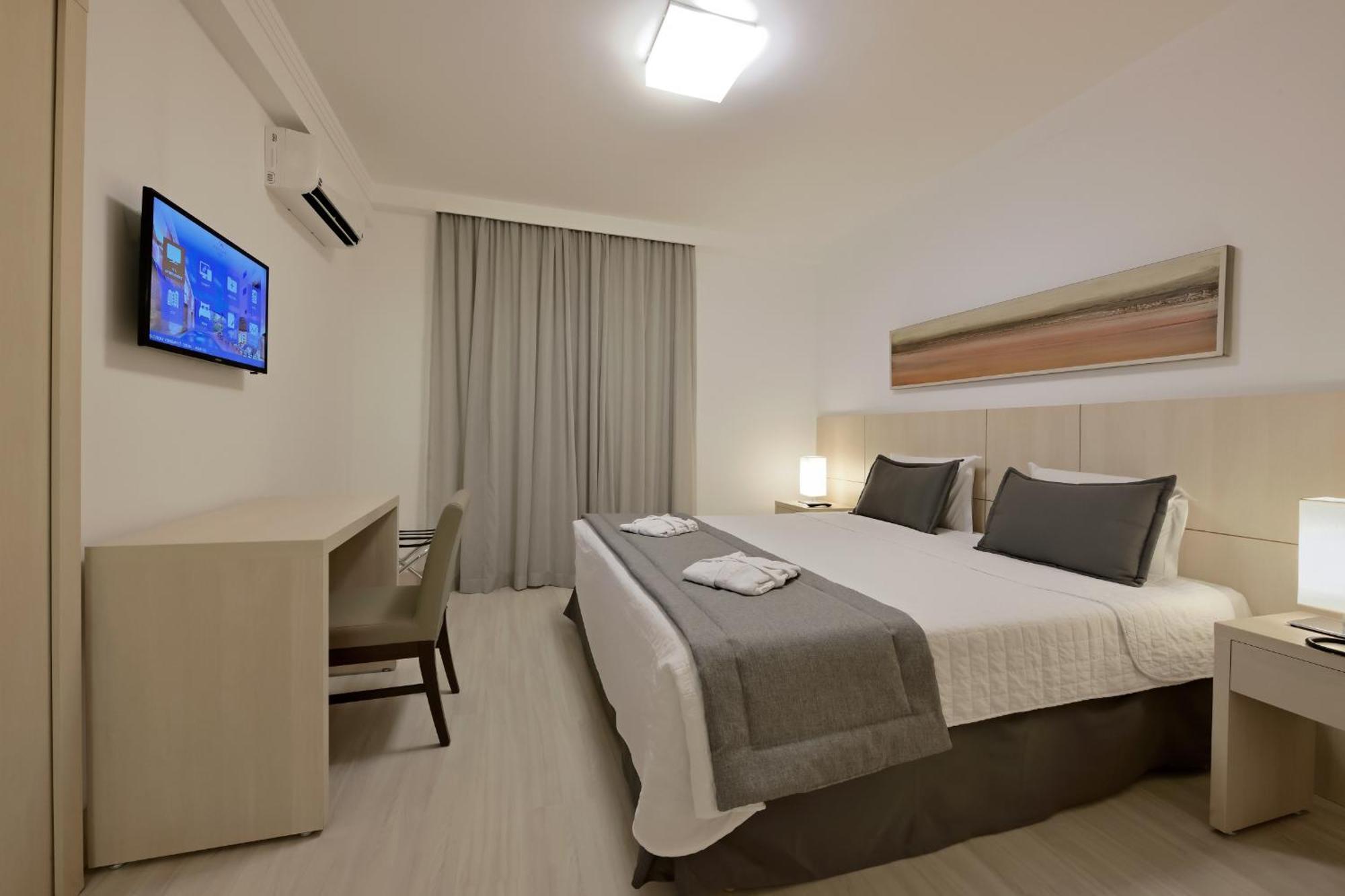 Hotel Mont Blanc Premium Ribeirão Preto Szoba fotó A room at the hotel