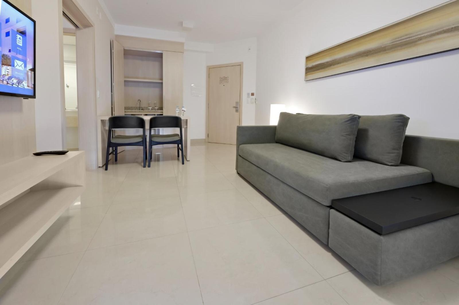 Hotel Mont Blanc Premium Ribeirão Preto Szoba fotó A typical apartment at the complex